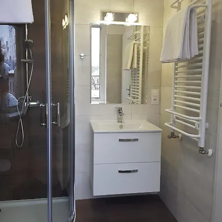 Apartament Przy Placu Piastowskim Jelenia Gora Exterior photo