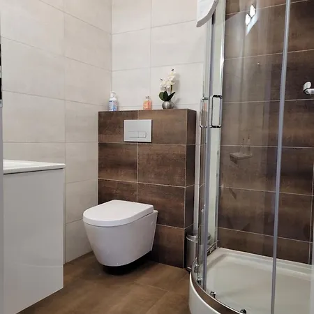 Apartament Przy Placu Piastowskim Jelenia Gora Exterior photo