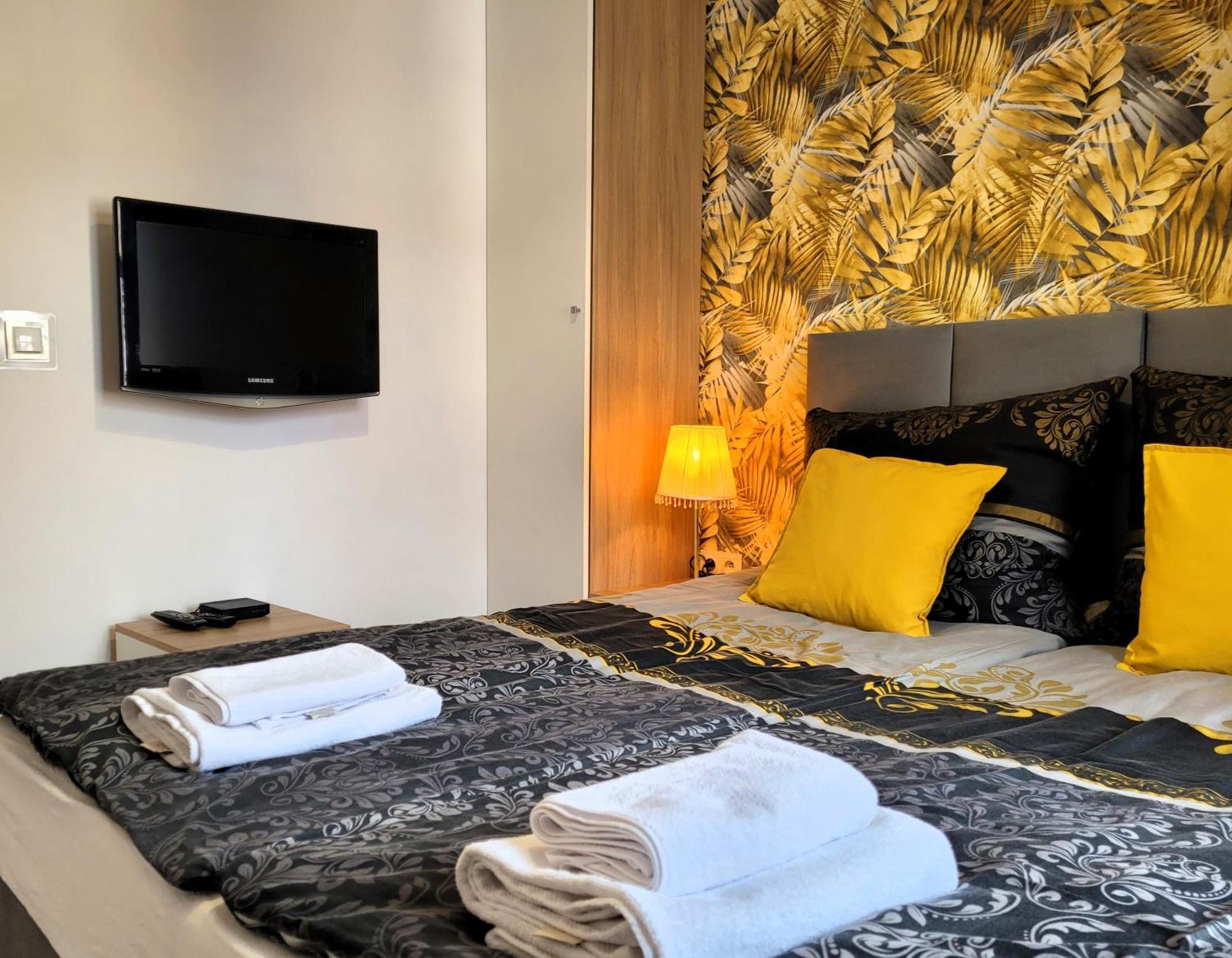Apartment Przy Placu Piastowskim *